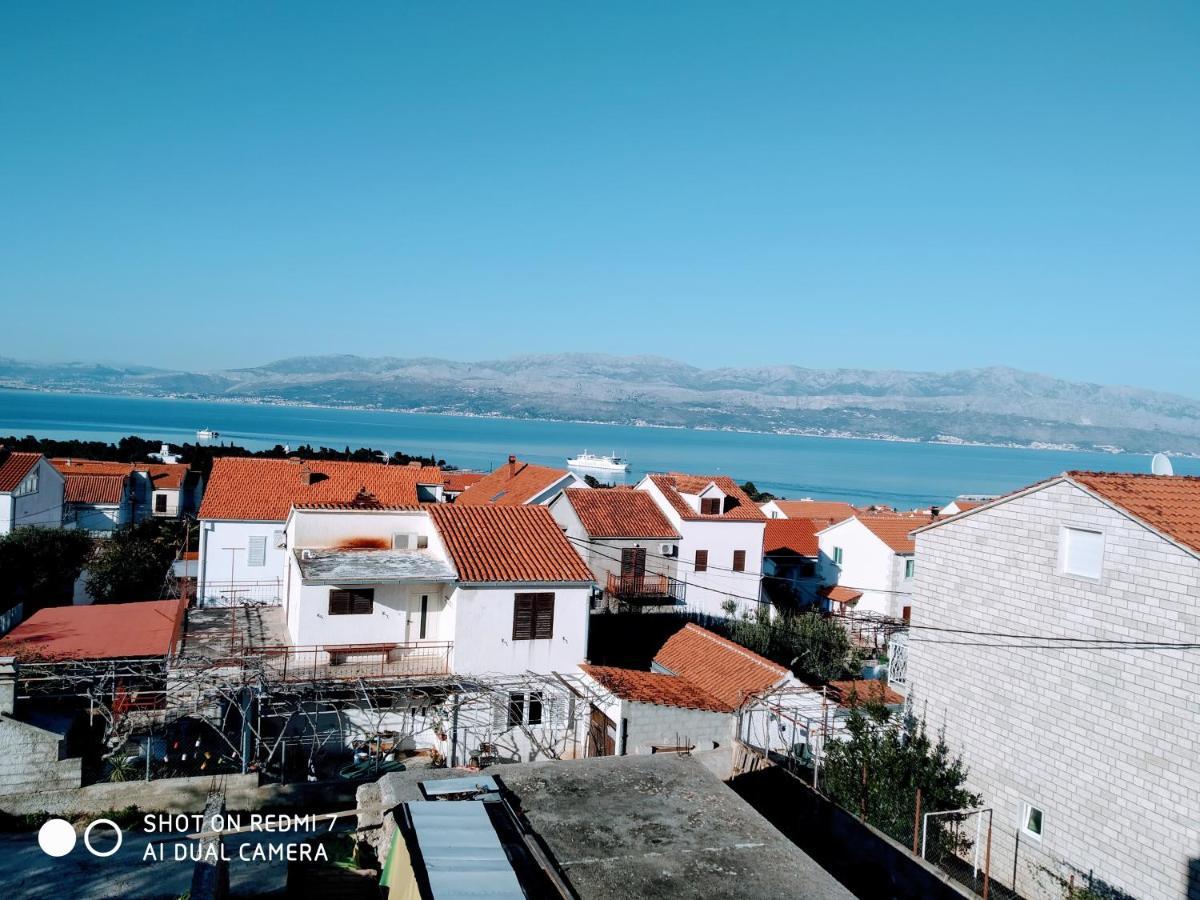 Ma're Apartment Supetar